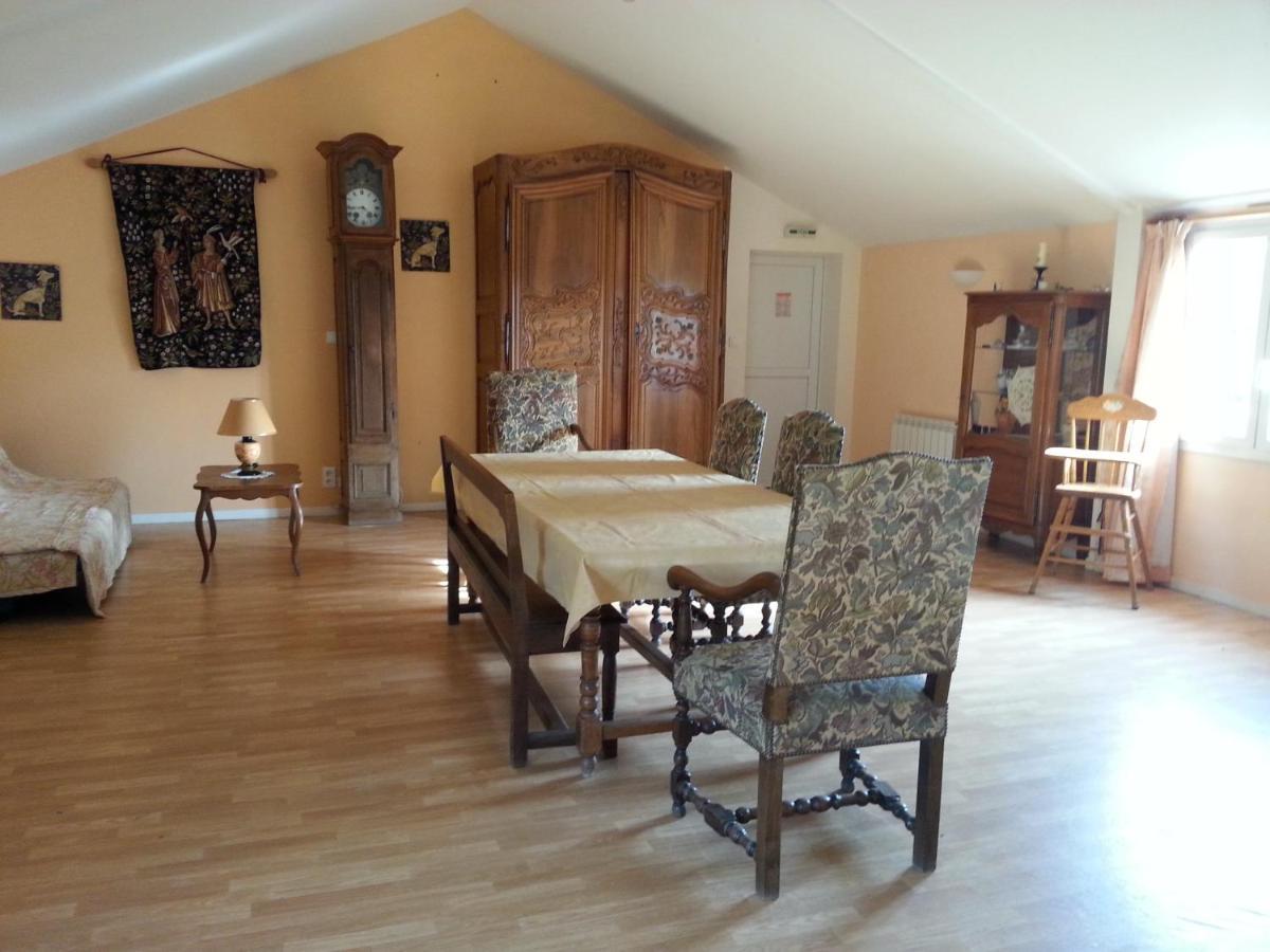 De Couleurs Et D'Eau Fraiche Bed & Breakfast Navarrenx ภายนอก รูปภาพ