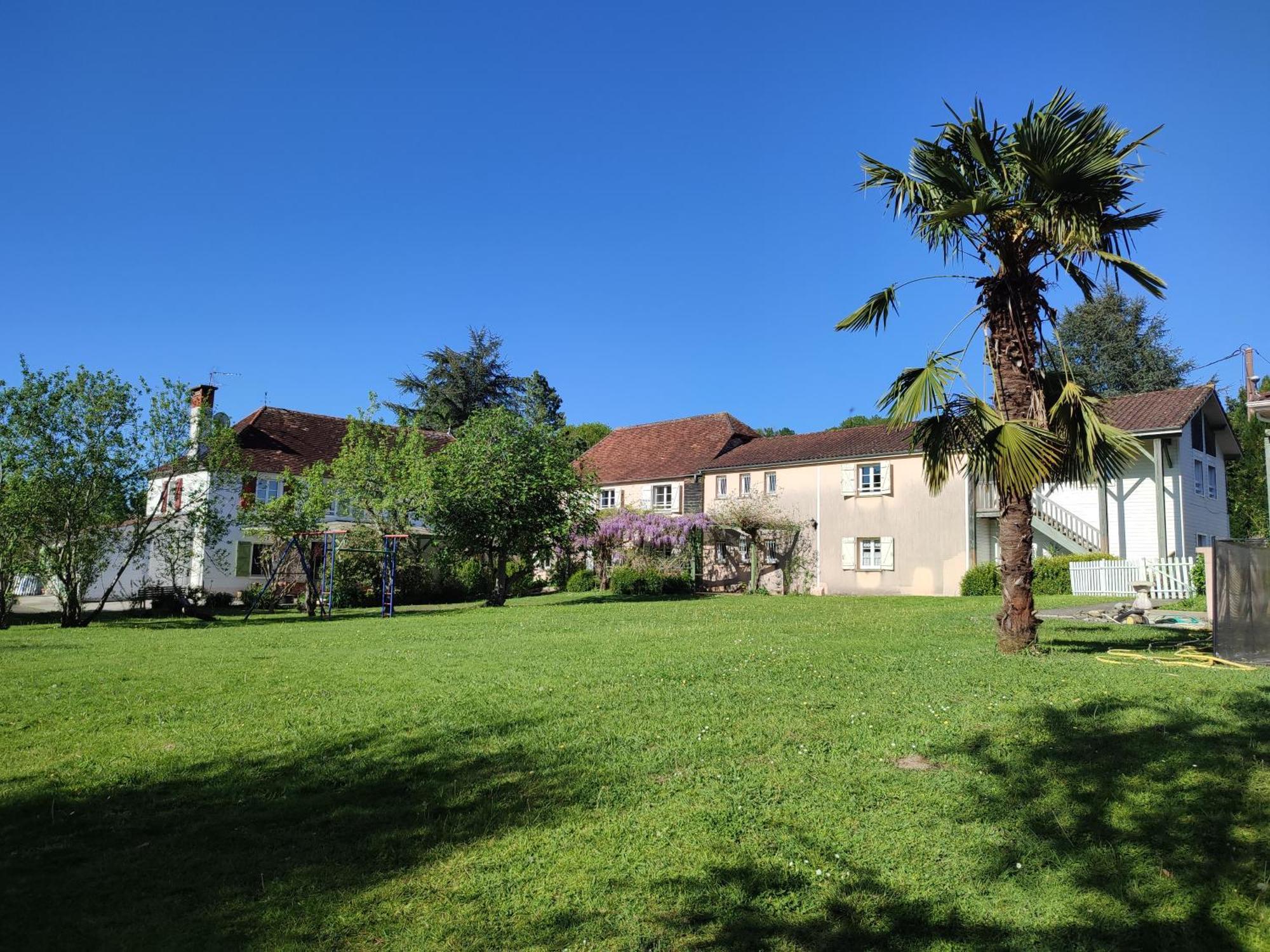 De Couleurs Et D'Eau Fraiche Bed & Breakfast Navarrenx ภายนอก รูปภาพ